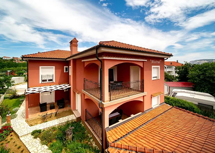 Mistral-2 By Interhome *